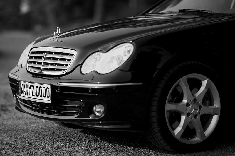benz200607-2.jpg